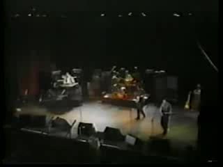 Pete townshend, midge ure, mick karn, phil collins let my love open the door 1982