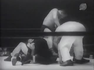 Ben sharpe/mike sharpe [c] vs rikidozan/masahiko kimura [finish]