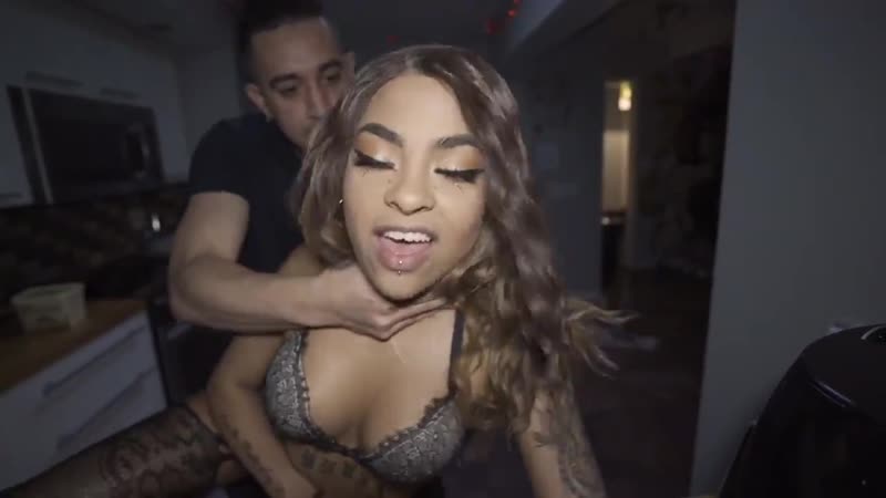 Lan oglum noldu şimdi durduk yere 😅😂