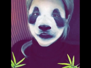 Chillin' #brahms #boredpanda #grateful #family #ropå #eating