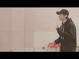 K bean instagram post by 180118