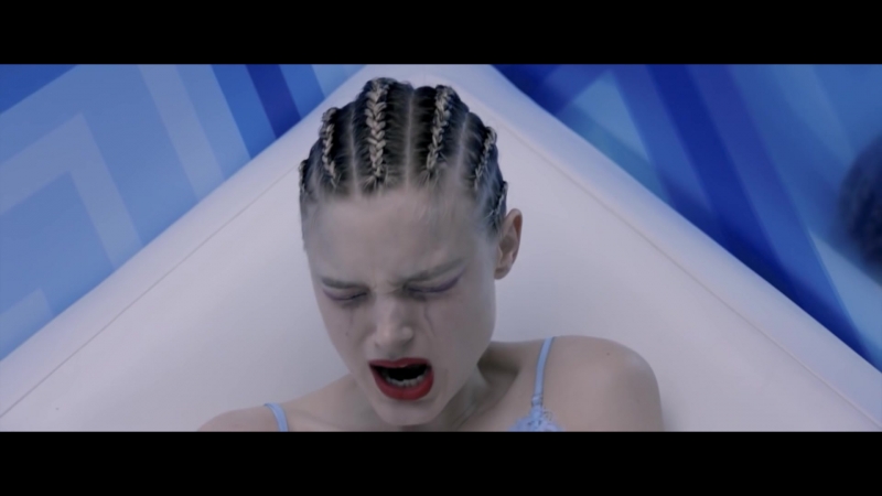 Неоновый демон / the neon demon (дублированный трейлер / премьера рф 28 июля 2016) 2016,ужасы,франция дания сша,18+