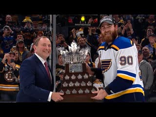 Ryan o’reilly wins 2019 conn smythe trophy