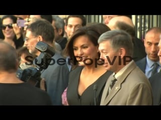 Mariska hargitay at mariska hargitay honored with star (5)