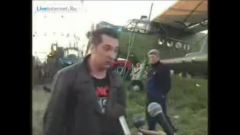 Тупая шалава ёбаный в рот вывела горшка!!!!