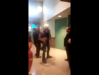 J2 behind the scene 3 at #minncon