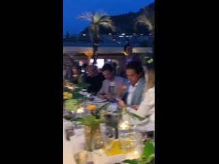 Bella hadid no evento da tag heuer em monte carlo em monaco, 24 de maio