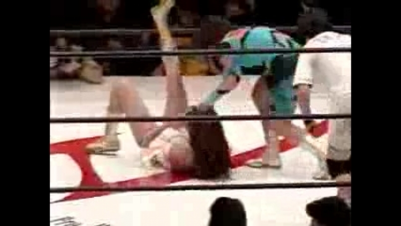 4 saya endo, chikako shiratori vs bloody, ryuura