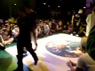 Maya 2010 jamel jackson(кузбасс) vs 59 crew (france)