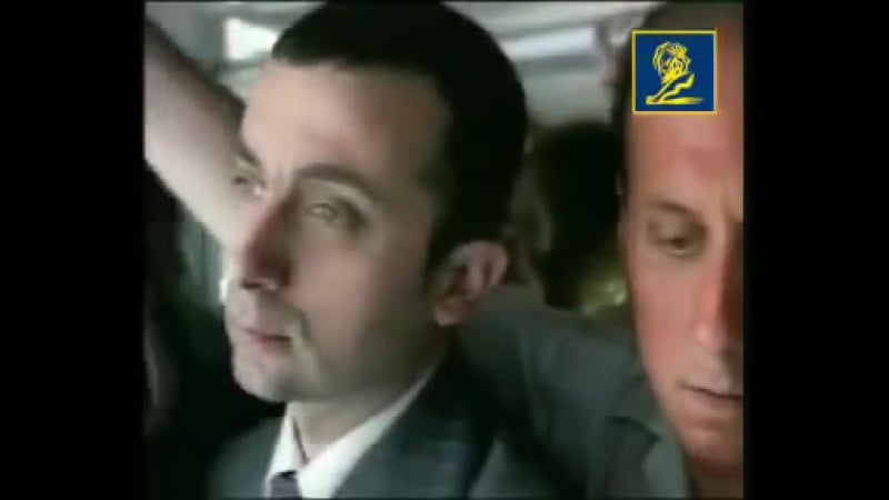 Как правельно лапать девушек в автобусах (опросы для глухих )