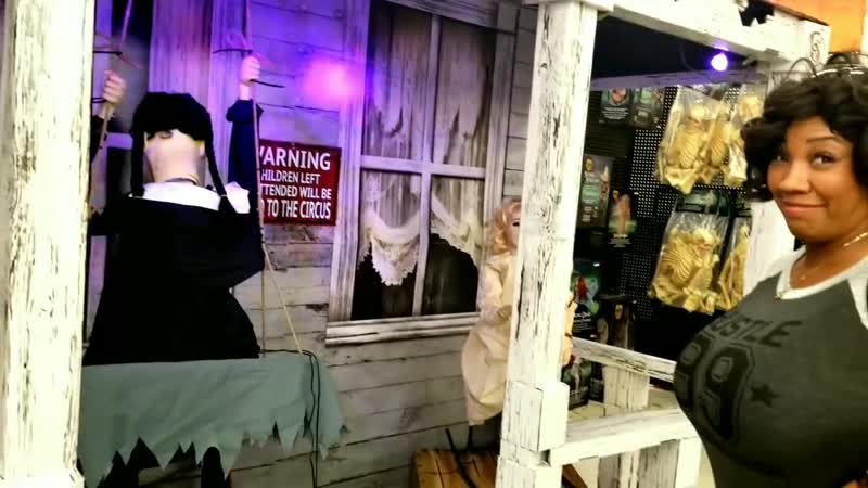 Jaguar porn video – Jalande jaguar jalande hits the halloween store