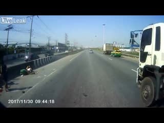 Pickup truck's passengers thrown out after collision