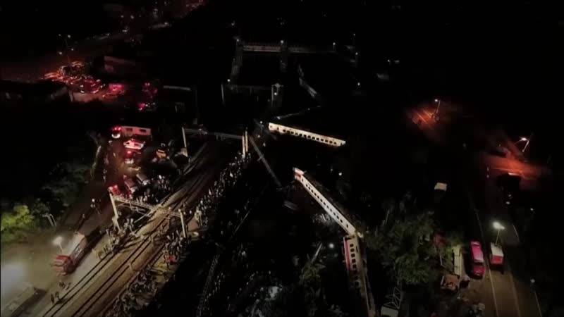 Крушение пассажирского поезда на тайване