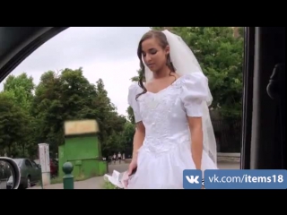 Русский ебет невесту прямо перед свадьбой в загсе