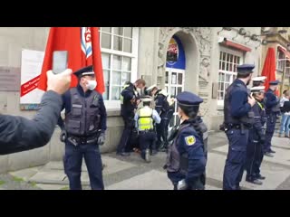 Gestern in dortmund kriminelle polzei gegen bürger