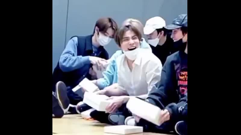 Apparently jaemin and sungchan exchanged time slot