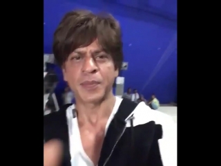 Srk make a small video for fan on zero set in april month at mehboob studio