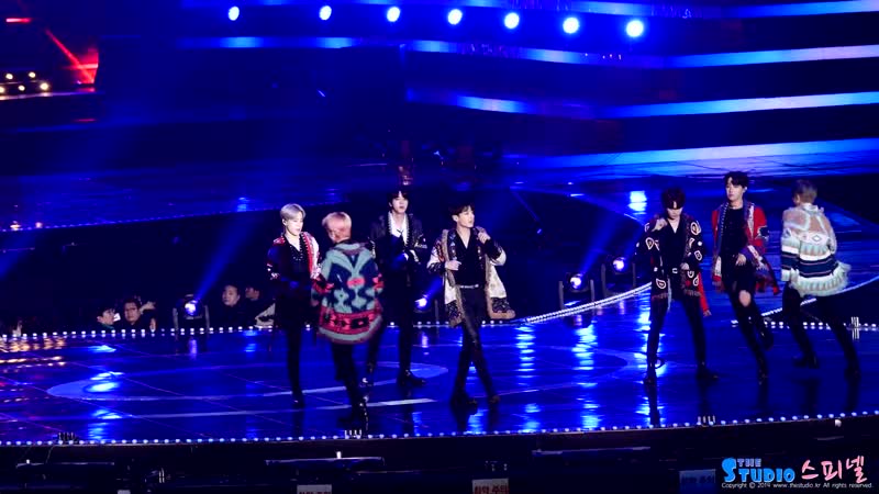 181225 bts no more dream+ boy in luv + молодые + fire @ sbs gayo daejun 2018