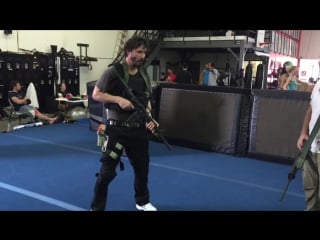 Keanu reeves tactical training for john wick 2 with aaron cohen 2015г