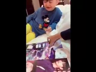 Look at him, super cute @sjofficial