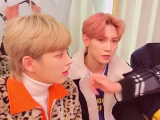 Here’s a short compilation of mingi squishing hongjoong’s cheek