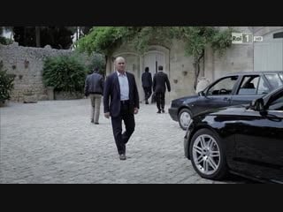 25 il commissario montalbano s09e03 una voce di notte