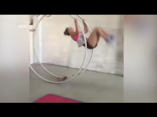 А ты так сможешь лучшие фитнес моменты от девушек (1)