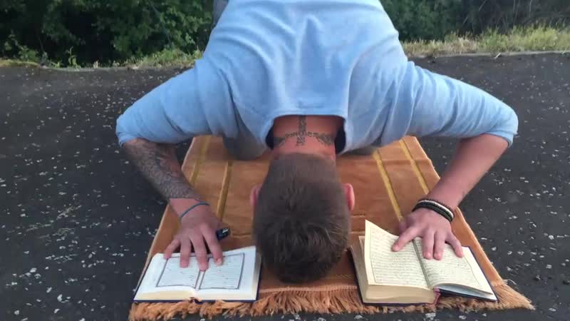 Burning quran 4 сжигаем коран