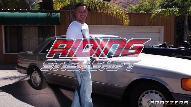 Девочка покупала тачку и согласилась на интим за скидку