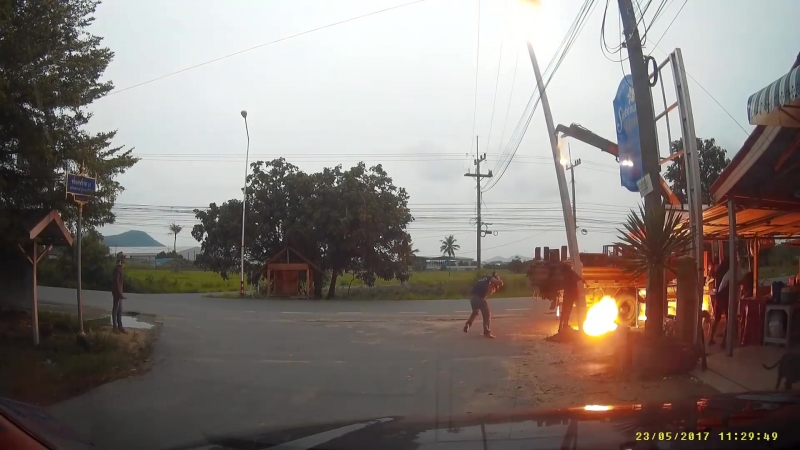 Электричество