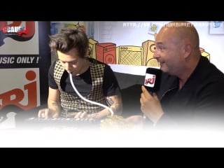 Harry styles full interview with cauet [rus sub]