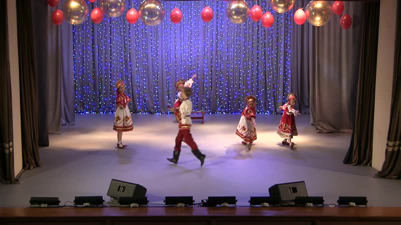 Подай балалайку