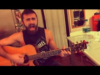 Chilling with halloween by mastodon la mano sinistra alla fine sbarella ma tanto lo vedrete solo voi 😂