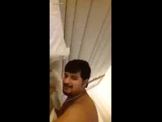 Desi couple fucking at hotel room