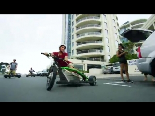 Motorized drift trike and blokart