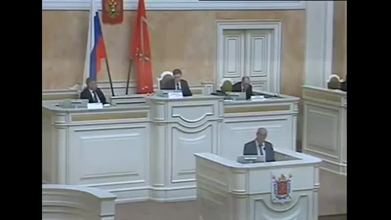 Депутат раскритиковал «собянинский полукарантин»