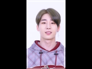 Eye contact with seungwoo (victon)