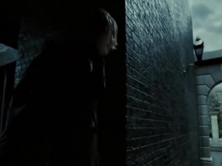 Johanna sweeney todd the demon barber of fleet street (2007) jamie campbell bower