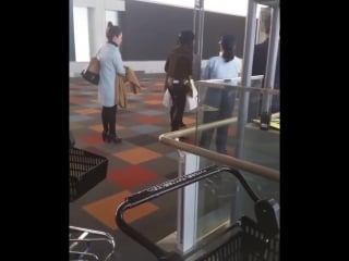 160229 krystal victoria nagoya airport