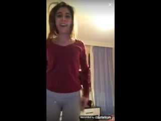 Twerk yaparken taytı yırtılan türk kızı