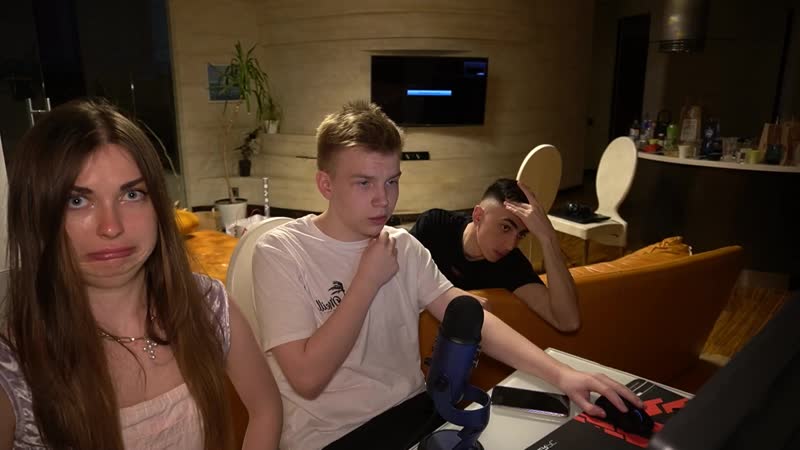 Генсуха стонет [strogo]