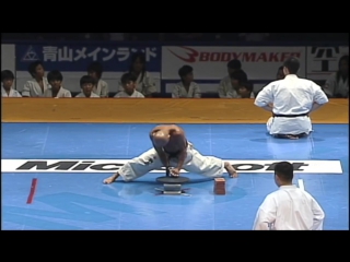 66 years old karate demonstration shinkyokushinkai karate