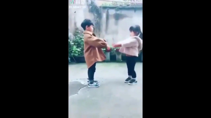 Хитрые обнимашки