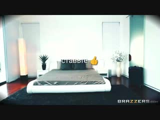 Ayumu ебётся с брутальным рокером