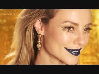 Paolla oliveira na vogue make dourada de carnaval avon