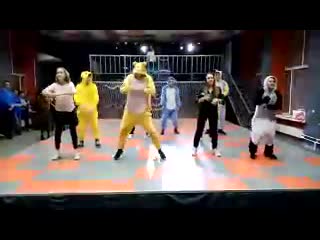 Новогодний капустник в мисис (240p) (via skyload) mp4