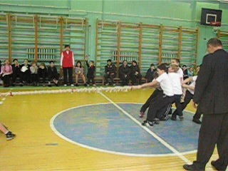 Перетягивание каната