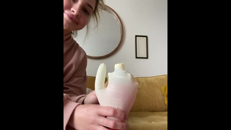 Insta @/ madelyncline