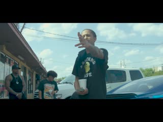 Chavo had a feeling (prod by @pierrebourne)