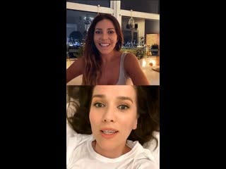 Vivo con monica ayos